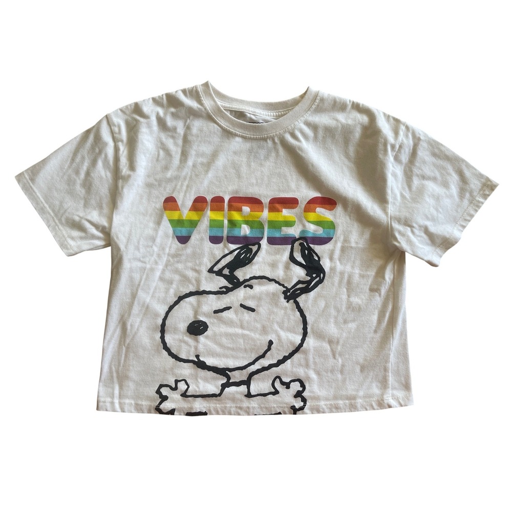 Peanuts Snoopy VIBES Rainbow Graphic Cropped T Shirt White Short Sleeve Size‎ S
